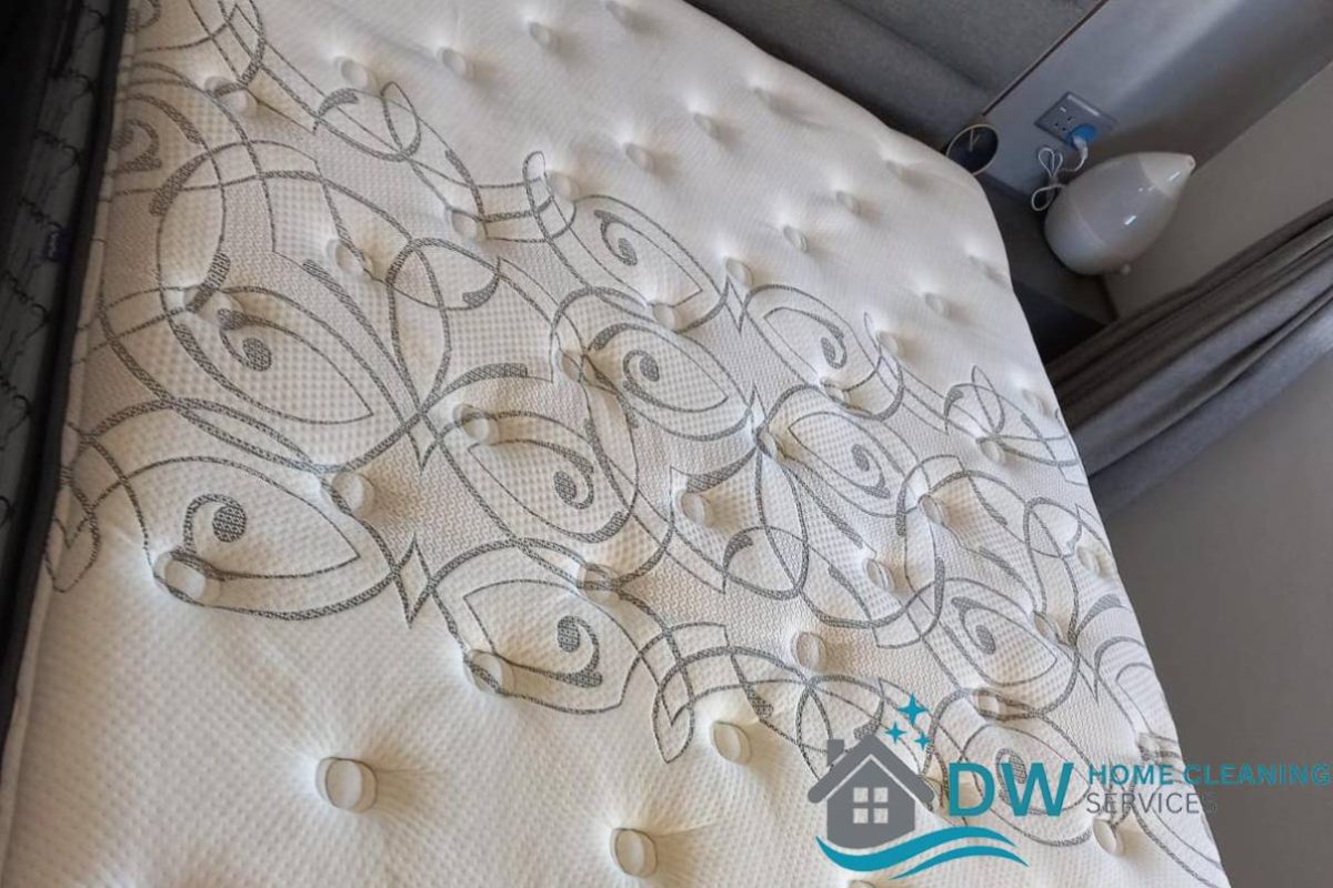 mattress-cleaning-services-dw-home-cleaning-services-singapore-hdb-queenstown-4 mattress-cleaning-services-dw-home-cleaning-services-singapore-hdb-queenstown-4