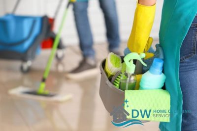 Cleaning Services 18 the-arrival-what-to-expect-during-your-first-booking-with-professional-cleaning-services-in-singapore-cleaning-services-long-form-dw-home-cleaning-services-singapore