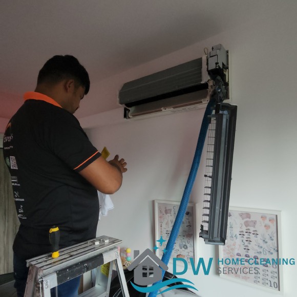 aircon-servicing-dw-home-cleaning-services-singapore-2