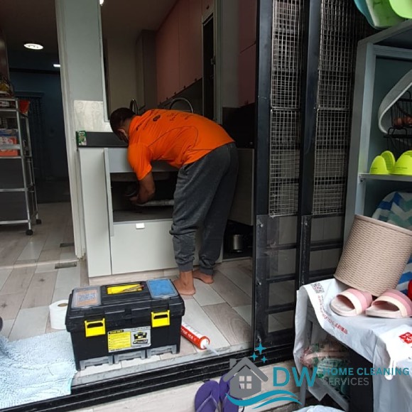 home-services-dw-home-cleaning-services-singapore-2