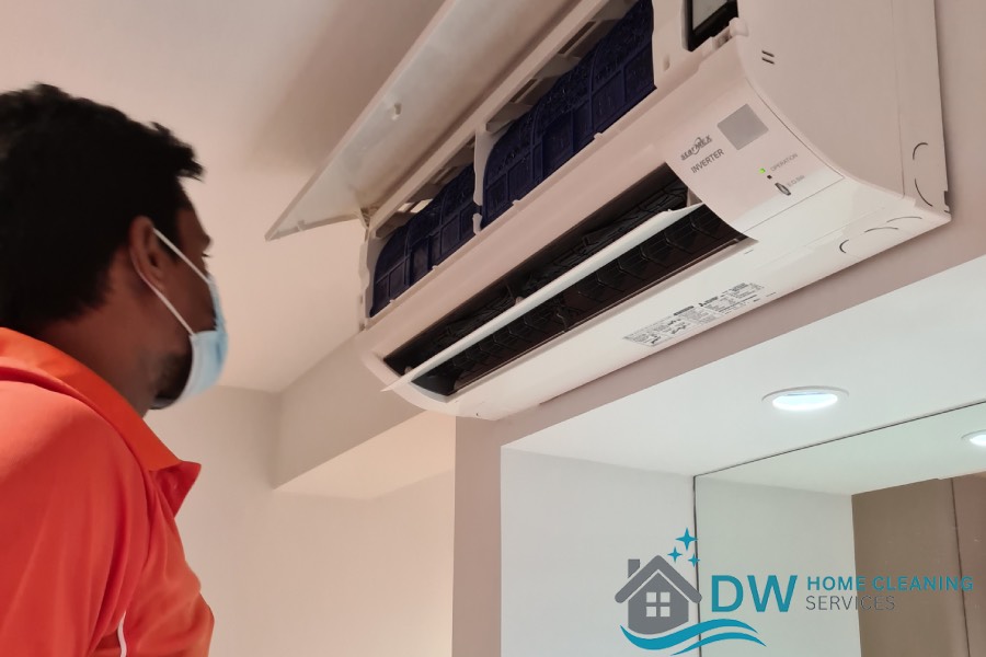 step-1-process-aircon-servicing-dw-home-cleaning-services-singapore-2 step-1-process-aircon-servicing-dw-home-cleaning-services-singapore-2