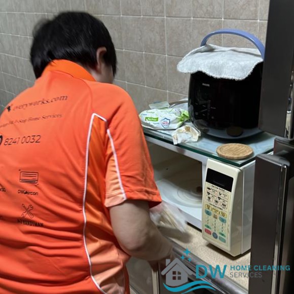 weekly-cleaning-service-singapore-dw-home-cleaning-services-singapore-2