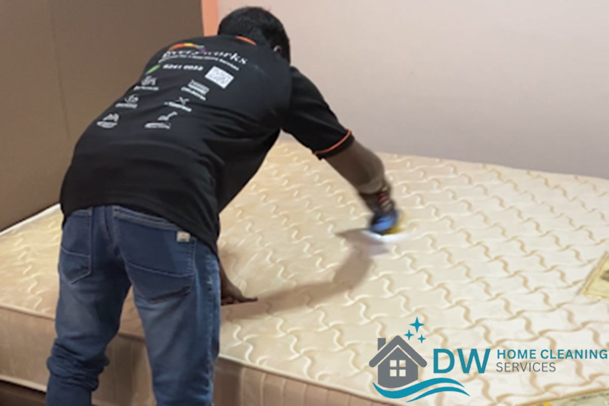 mattress-deep-cleaning-dw-home-cleaning-services-singapore-hdb-yishun-01 mattress-deep-cleaning-dw-home-cleaning-services-singapore-hdb-yishun-01