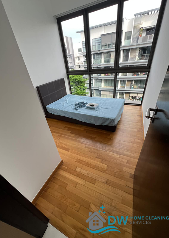 bedroom-post-renovation-cleaning-dw-home-cleaning-services-condo-upper-changi-00